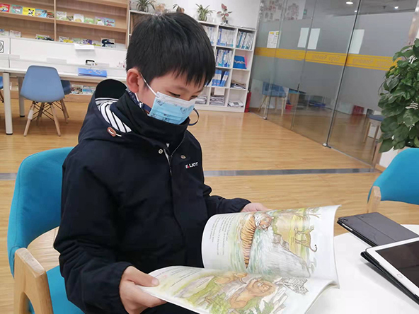  11月份觀湖館區(qū)閱讀明星-Taotao